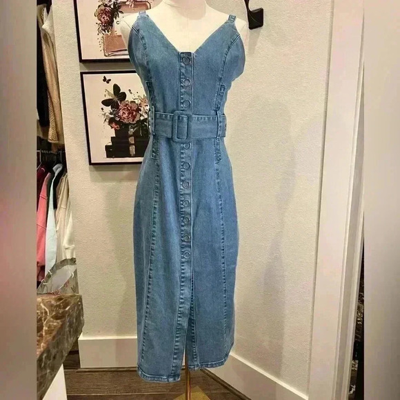 Finders Keepers Coco Belted Denim Jean Dress dress midi Blue Size 6(M) - Picture 4 of 10